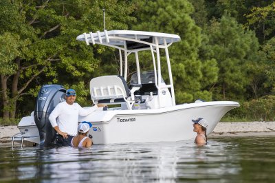 Tidewater Boats 2025 CC