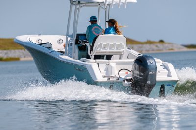 Tidewater Boats 2025 LXF