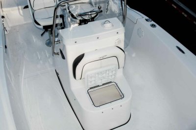 Tidewater Boats 2025 CC