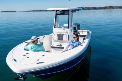 Tidewater Boats 2025 LXF