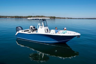 Tidewater Boats 2025 LXF