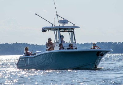 Tidewater Boats 2025 LXF